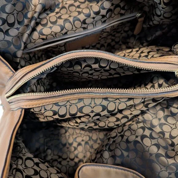 Coach #32221 Madison Carlye Tan Smooth Leather Shoulder Purse Bag - Picture 9 of 16